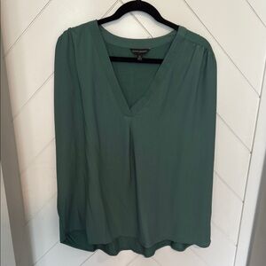 Banana Republic Green Short Sleeve Relaxed Blouse